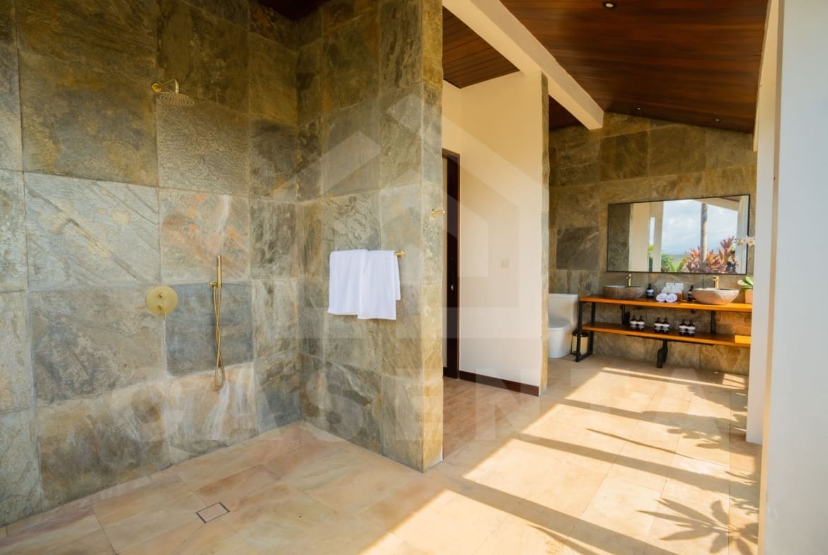 Large bathroom inside tropical villas in Tabanan coastline