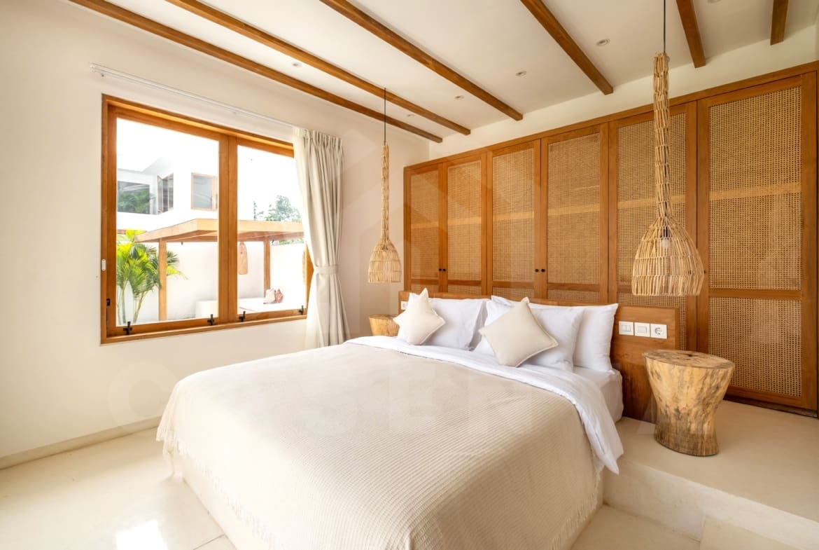 Bedroom inside spacious villa for investment in Bingin