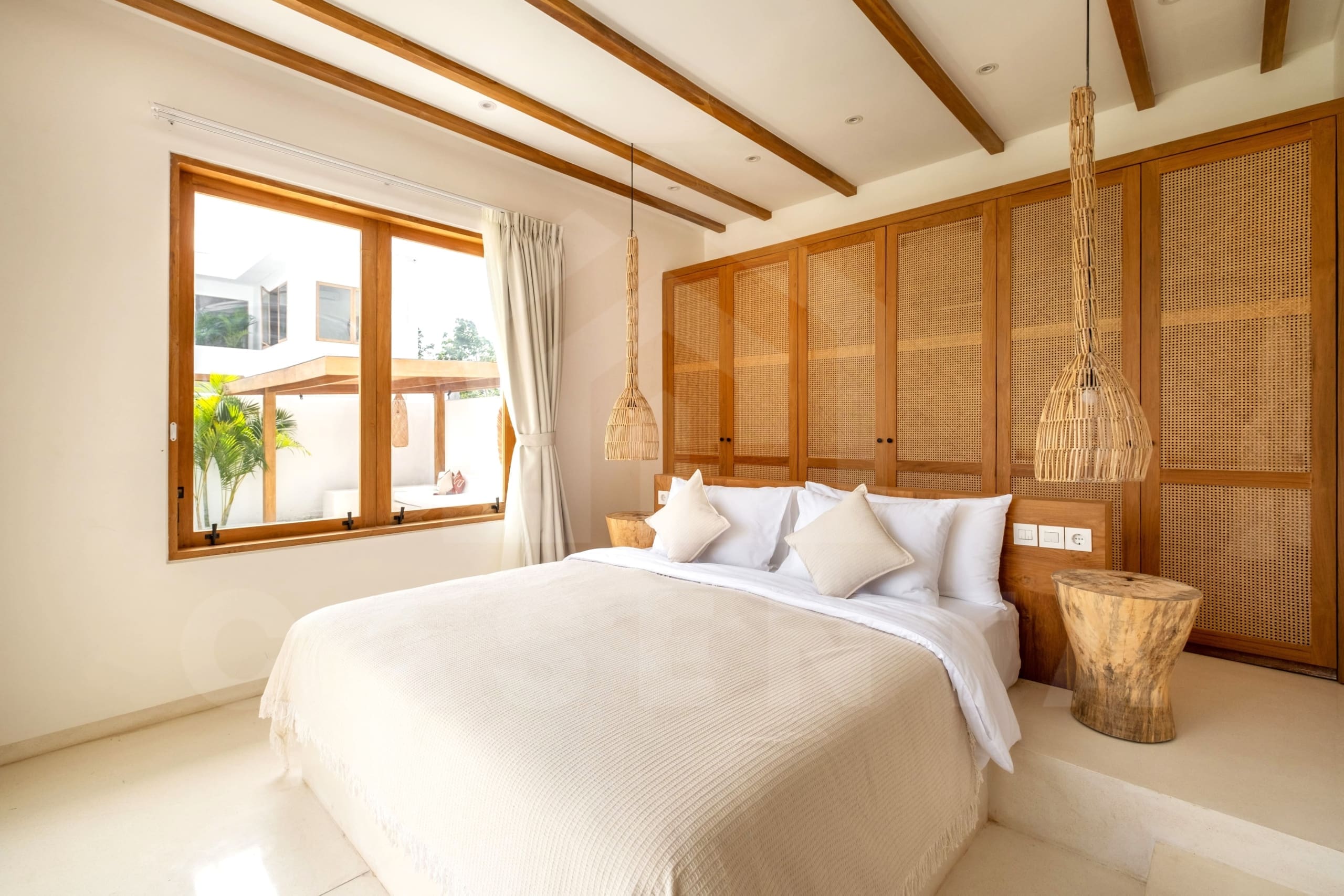 Bedroom inside spacious villa for investment in Bingin