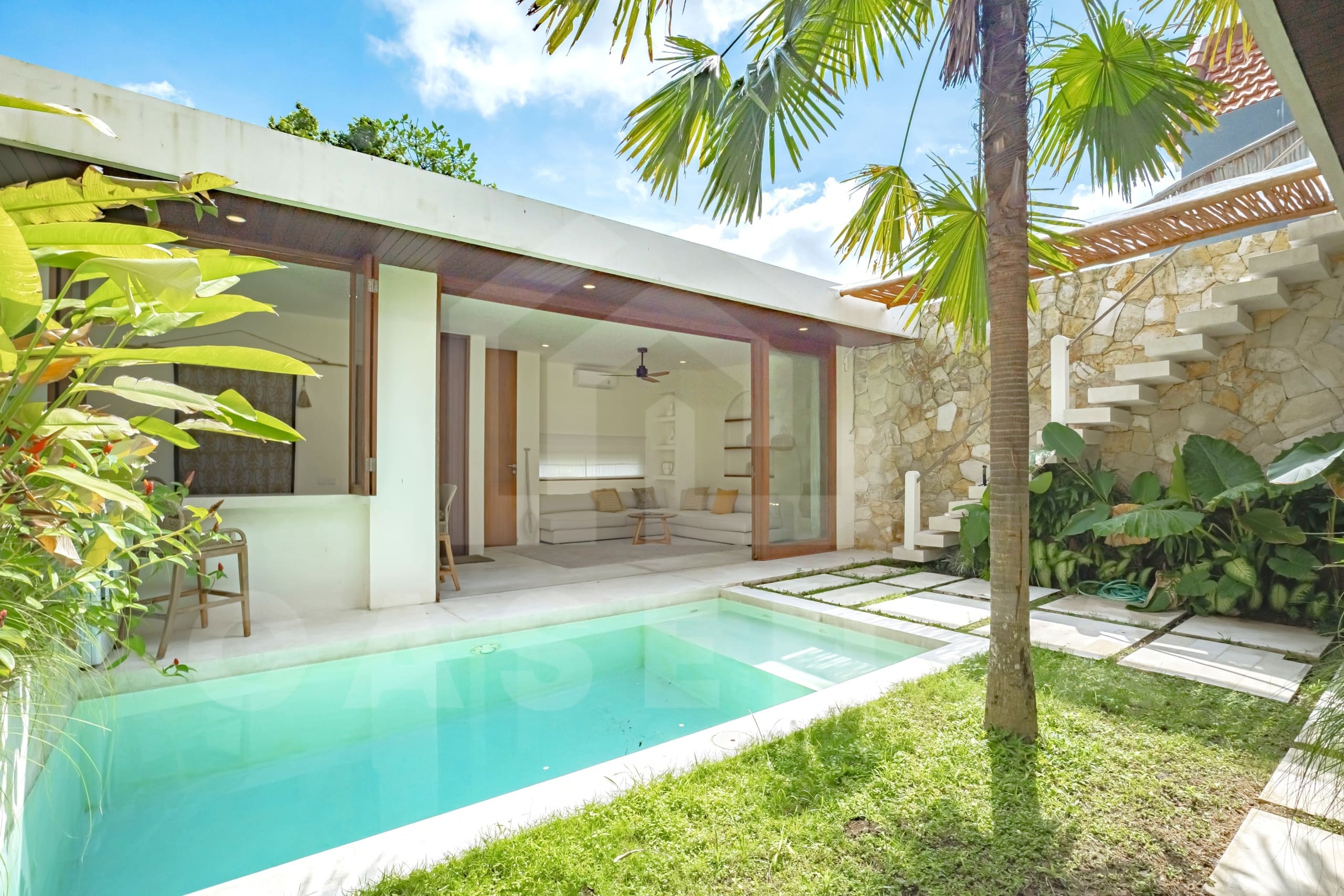 Outdoor area inside of attractive 2 bedroom villa in Tumbak Bayuh